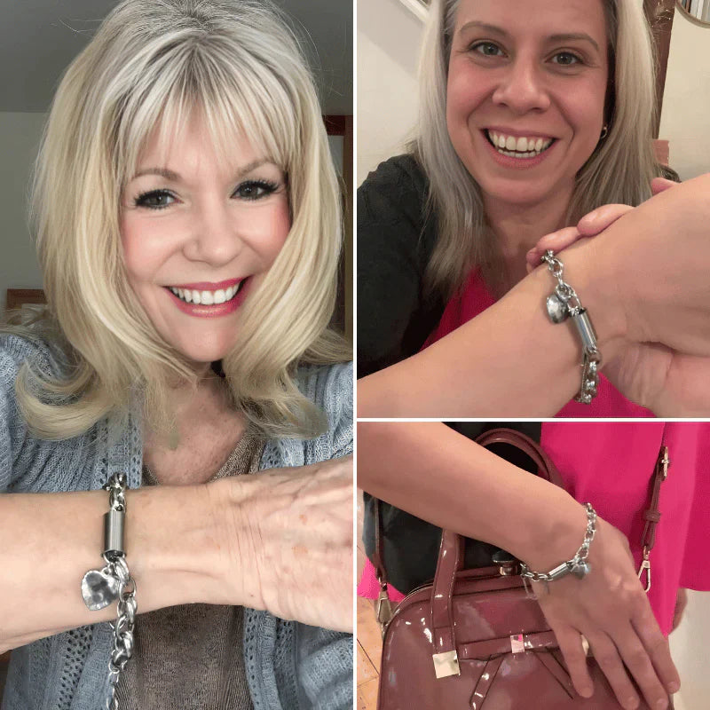 Thick bracelet with hearts